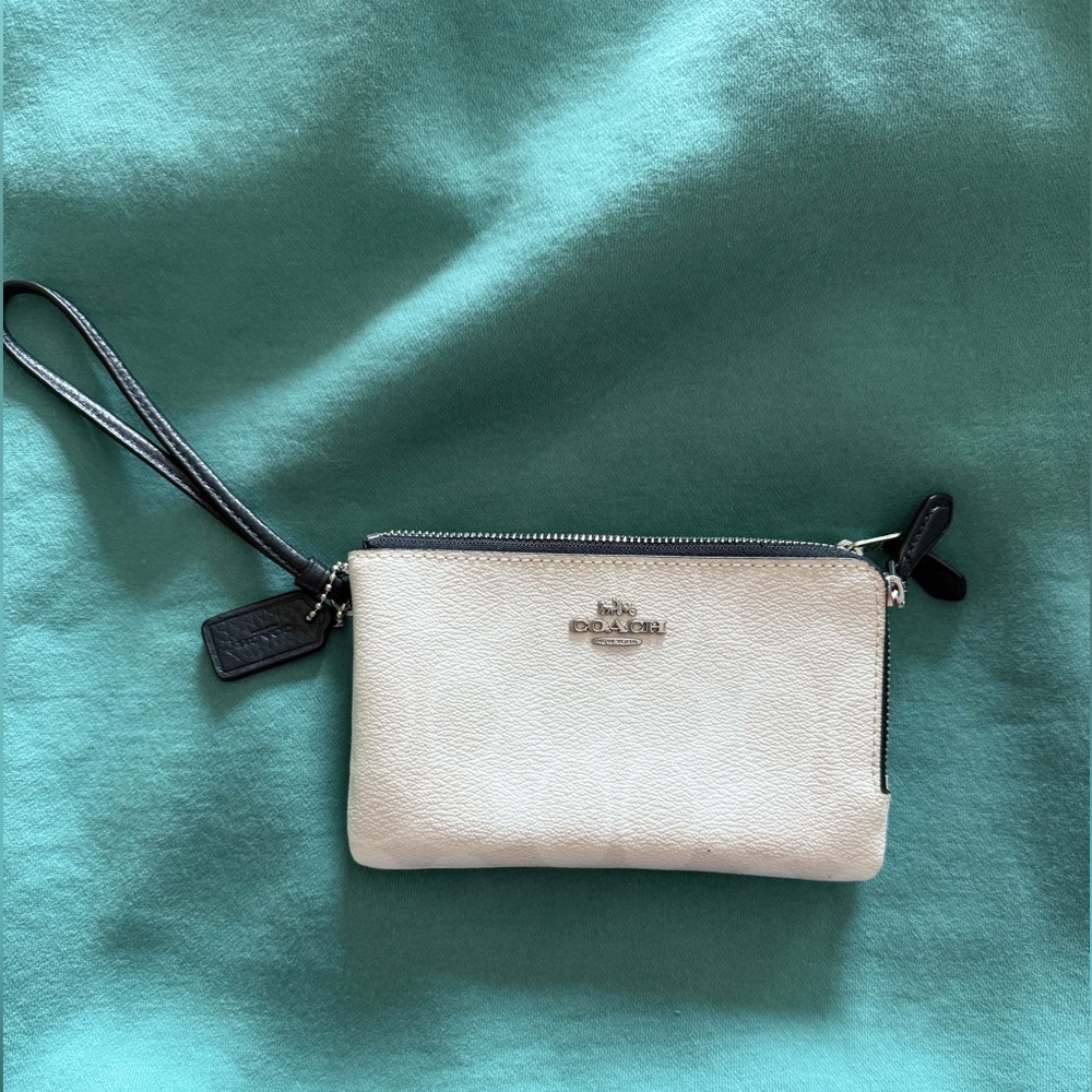 Coach navy, white and light blue Wristlet